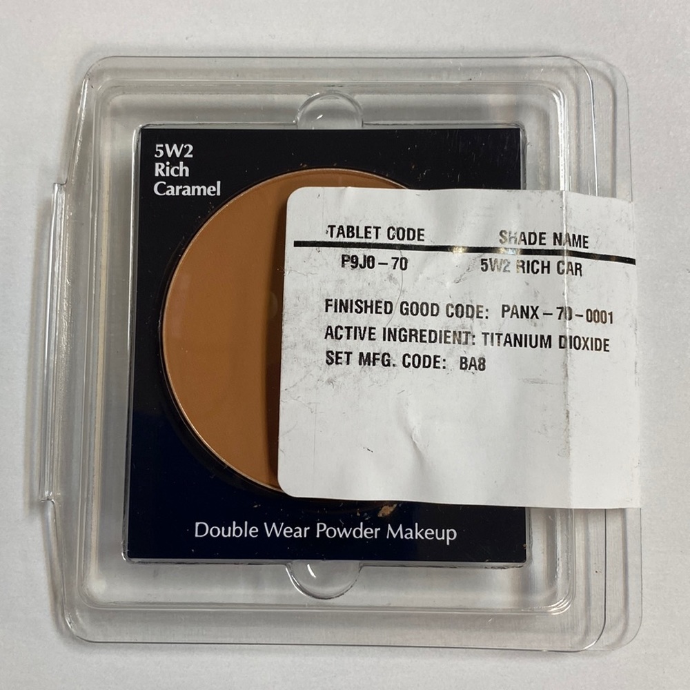 New Estée Lauder Double Wear Powder Makeup in 5W2 RICH CARAMEL Tester